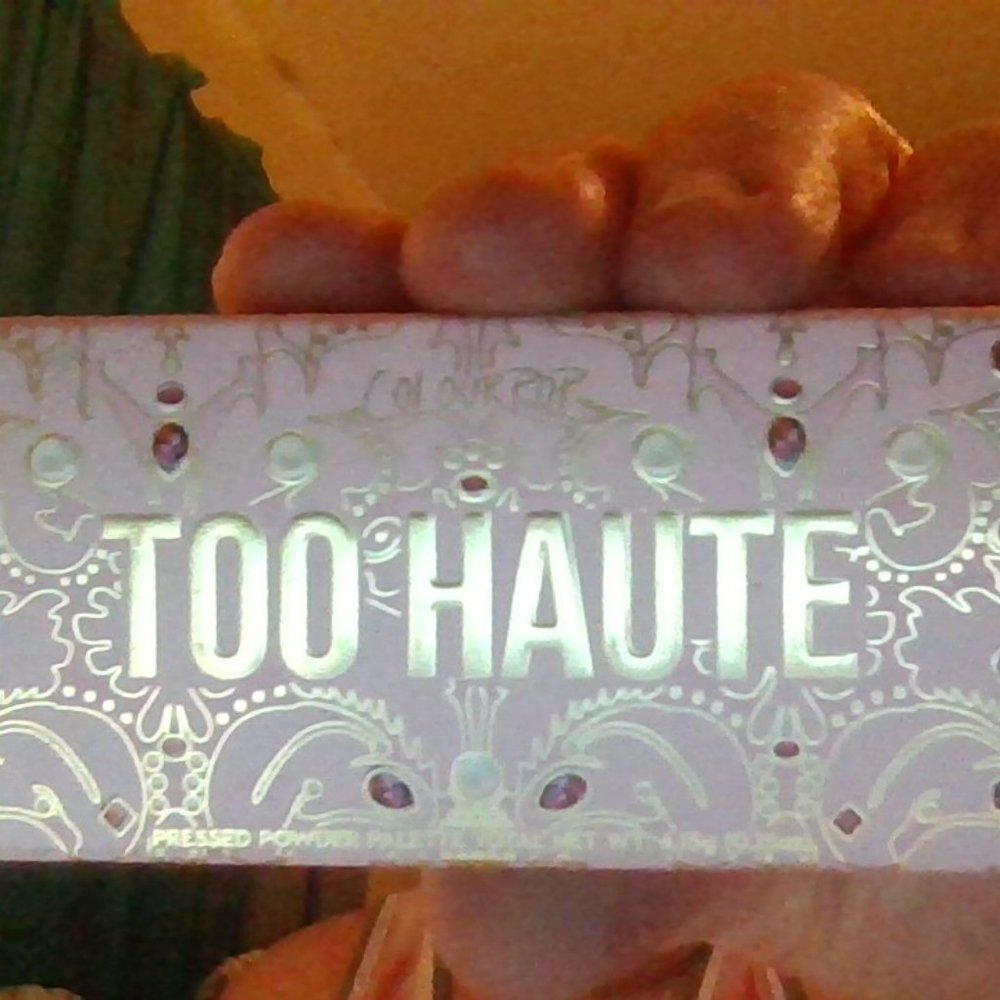 COLOURPOP TOO HAUTE PALLET